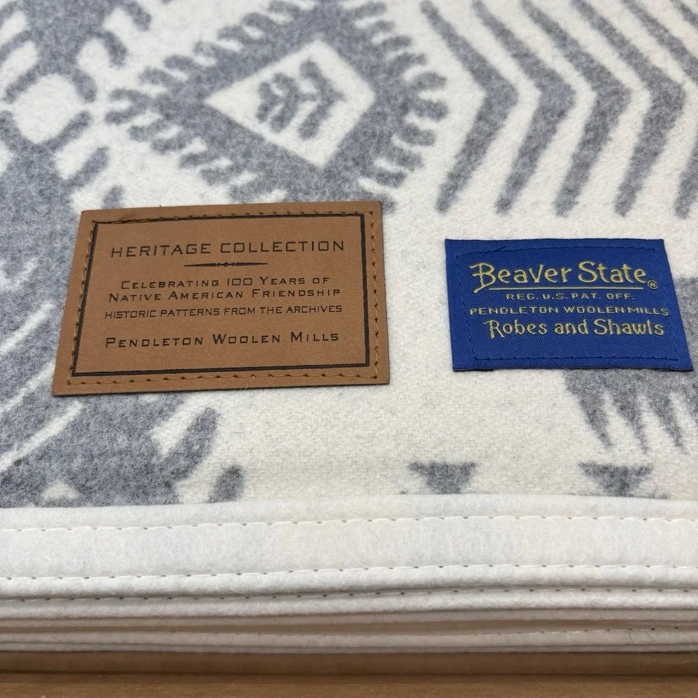 Pendleton Silver Bark Robe (64